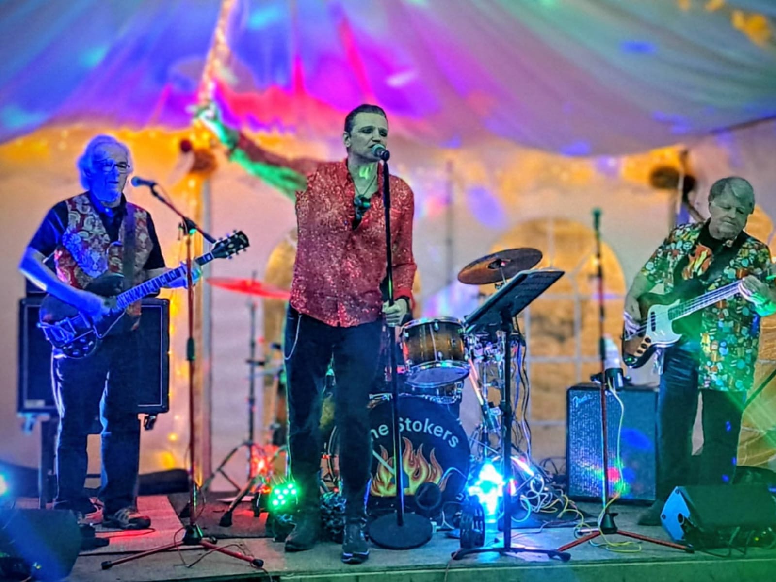 The Black Horse pub Party